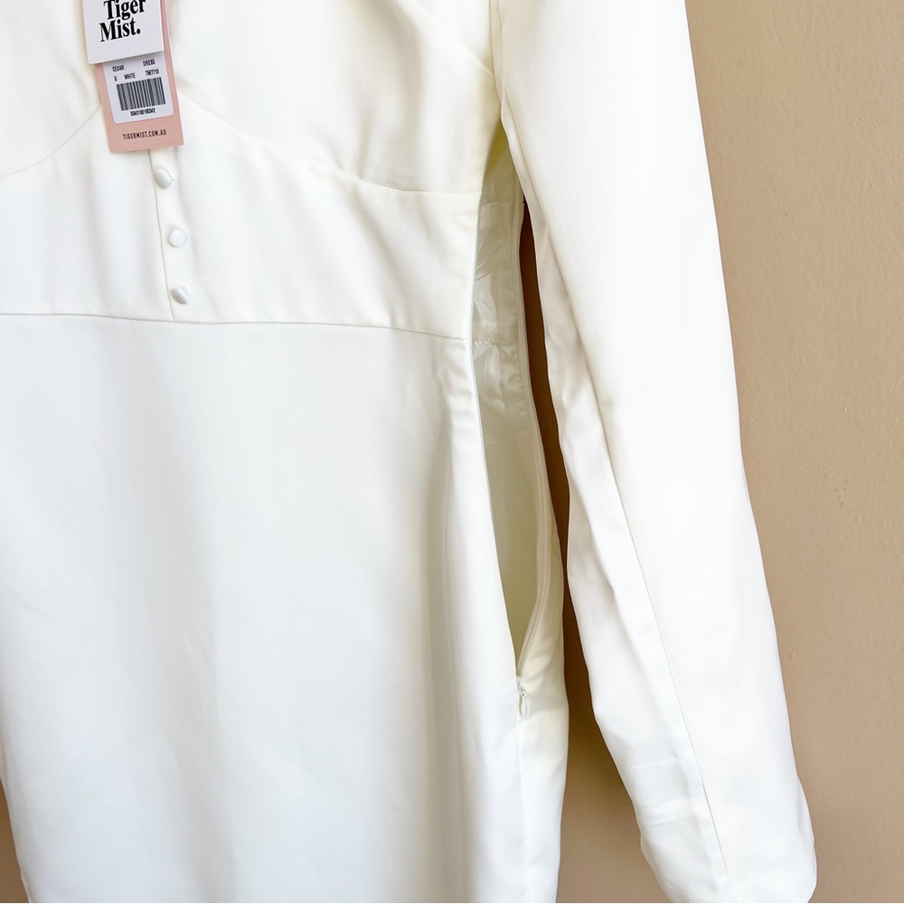 NWT TIGER MIST Ivory Cedar Dress Size Small Long Sleeve deep v-neckline - Picture 7 of 14